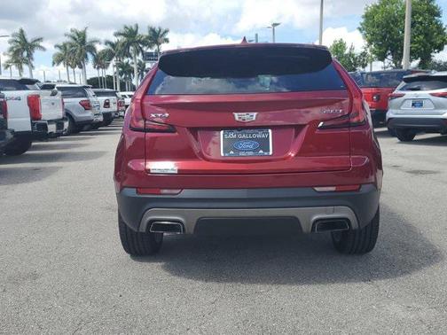 2019 Cadillac XT4 Premium Luxury