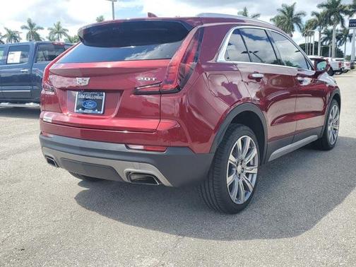 2019 Cadillac XT4 Premium Luxury