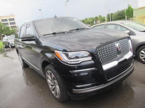 2023 Lincoln Navigator Reserve