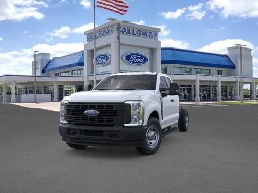 2025 Ford F-350 XL