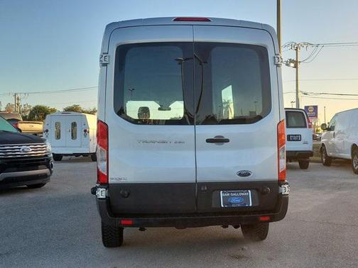 2016 Ford Transit-250 Base