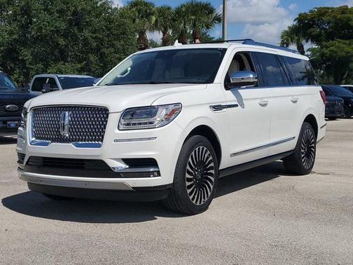 2021 Lincoln Navigator Black Label