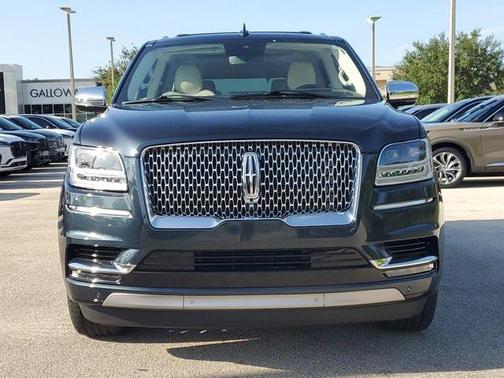2021 Lincoln Navigator Black Label