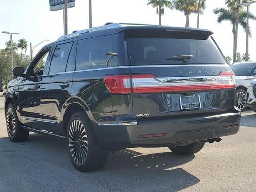 2021 Lincoln Navigator Black Label