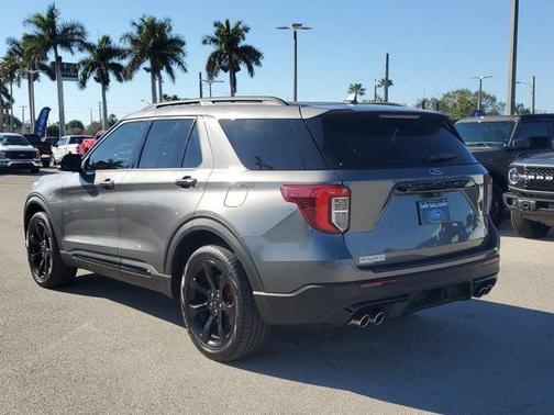 2024 Ford Explorer ST