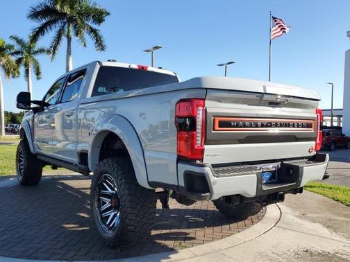 2025 Ford F-250 Lariat