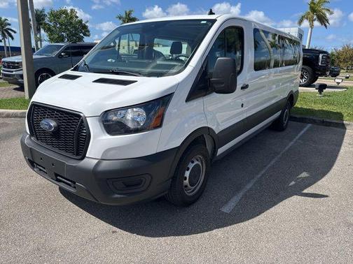 2022 Ford Transit-350 XL