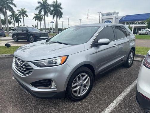 Silver Metallic 2021 Ford Edge SEL