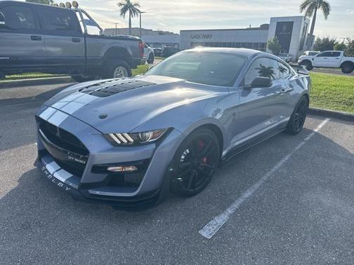 2022 Ford Shelby GT500 Base