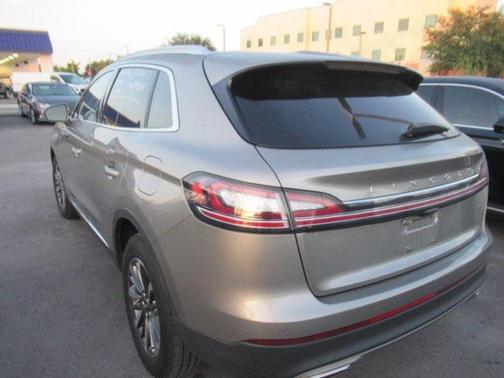 2023 Lincoln Nautilus Standard