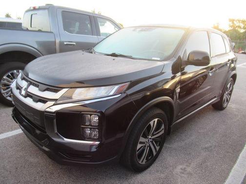 Labrador Black Pearl 2022 Mitsubishi Outlander Sport 2.0 LE