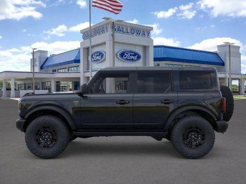 Shadow Black 2026 Ford Bronco Badlands