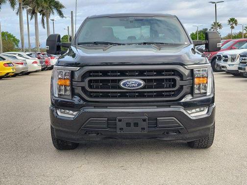 Black Metallic 2022 Ford F-150 XLT
