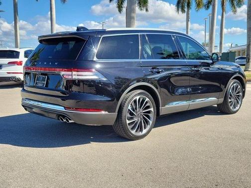 2025 Lincoln Aviator Reserve
