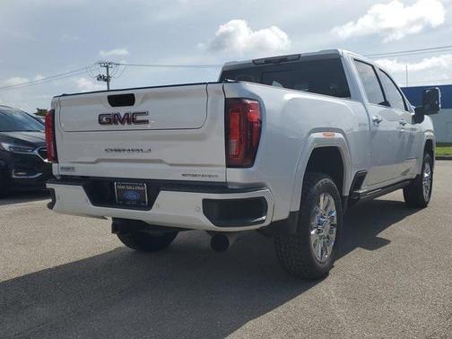 2022 GMC Sierra 2500 Denali