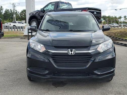 2017 Honda HR-V LX