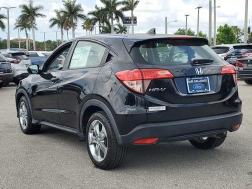 2017 Honda HR-V LX