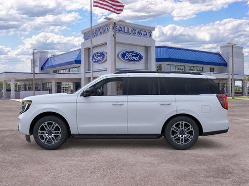 Silver Metallic 2026 Ford Expedition Active