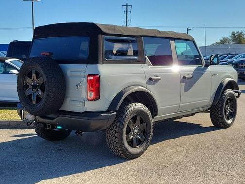 2021 Ford Bronco Black Diamond