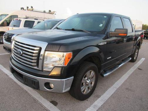 TUXEDO BLACK METALLIC 2012 Ford F-150 XLT