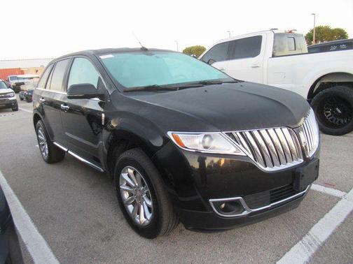 2013 Lincoln MKX Base
