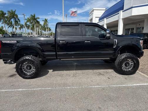 2022 Ford F-250 Platinum