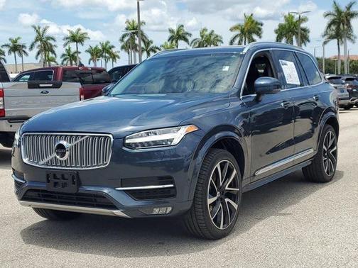 2019 Volvo XC90 T6 Inscription