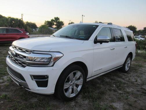 White Metallic 2024 Ford Expedition Platinum