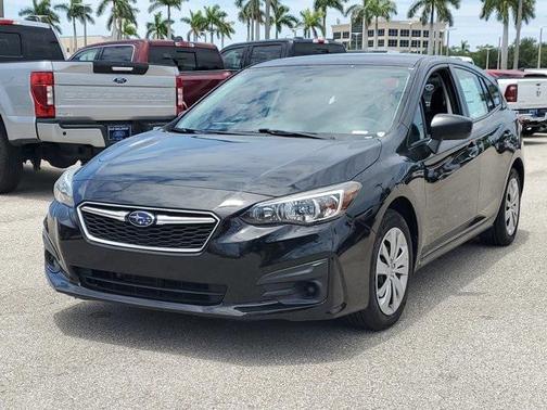 2017 Subaru Impreza 2.0i