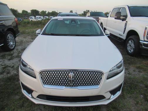 White Platinum Clearcoat Metallic 2020 Lincoln MKZ Reserve