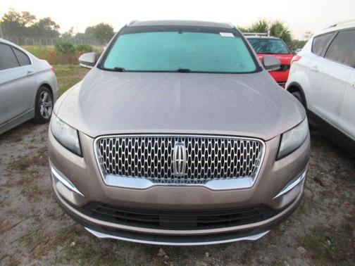 2019 Lincoln MKC Select