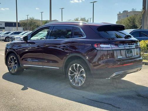 2022 Lincoln Nautilus Reserve