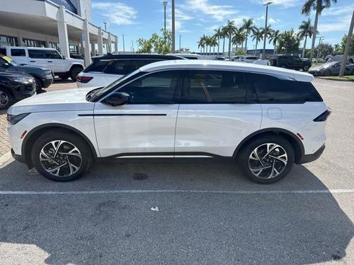 2024 Lincoln Nautilus Premiere