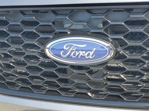 2022 Ford Edge ST Line
