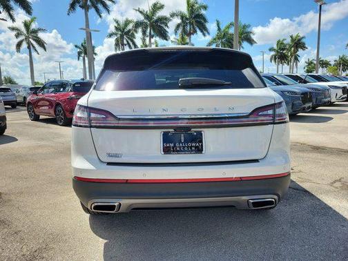 White Metallic 2023 Lincoln Nautilus Reserve