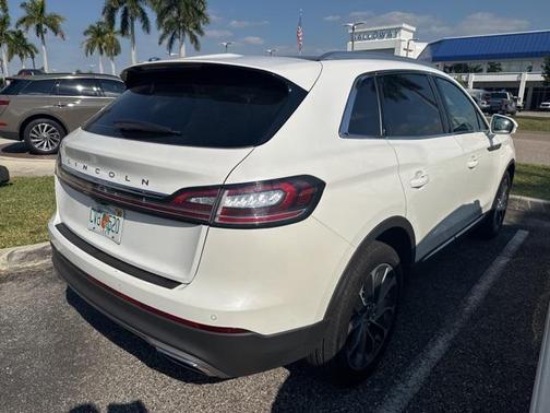 2022 Lincoln Nautilus Reserve