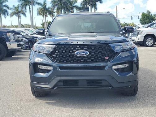 2022 Ford Explorer ST