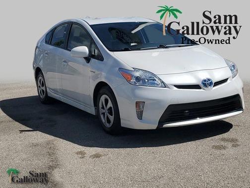2014 Toyota Prius Two