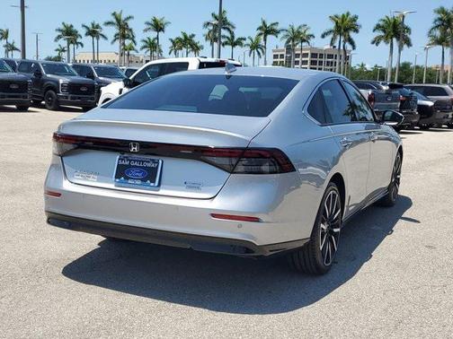 2024 Honda Accord Touring 2.0T