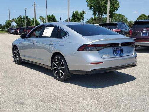 2024 Honda Accord Touring 2.0T