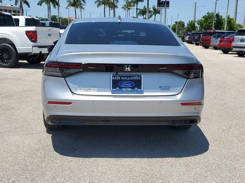2024 Honda Accord Touring 2.0T