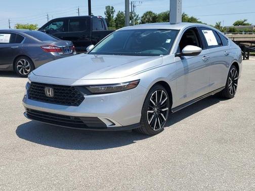 2024 Honda Accord Touring 2.0T