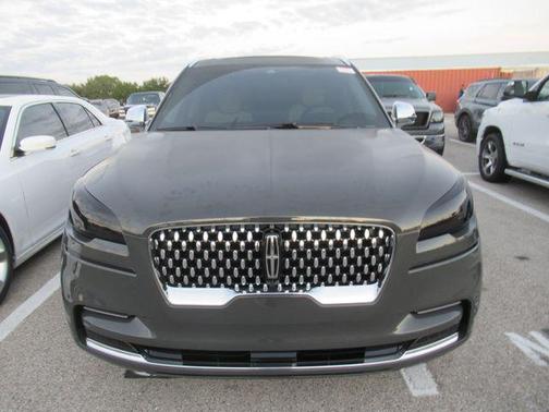 Chroma Caviar Dark Gray Metallic Clearcoat 2022 Lincoln Aviator Black Label AWD