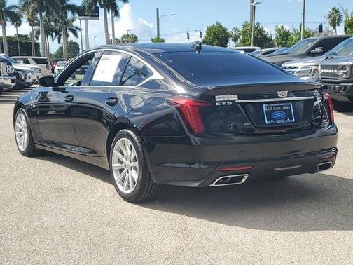 2023 Cadillac CT5 Luxury