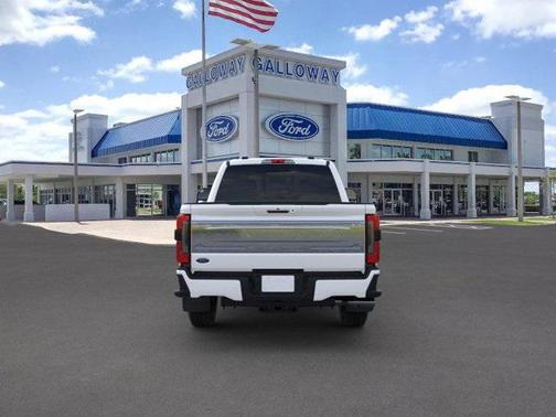 2025 Ford F-250 Platinum