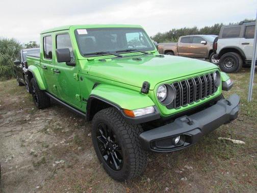 2025 Jeep Gladiator Nighthawk
