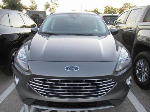 2022 Ford Escape Titanium