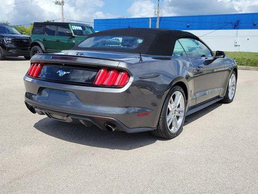 2017 Ford Mustang EcoBoost Premium