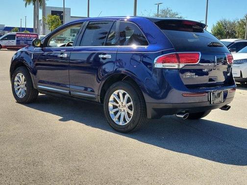 2011 Lincoln MKX Base