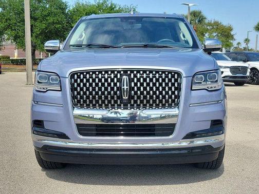 2022 Lincoln Navigator Black Label